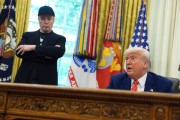 命数测算马斯克：我进退两难